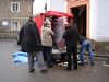 A pod pinej dal kusy